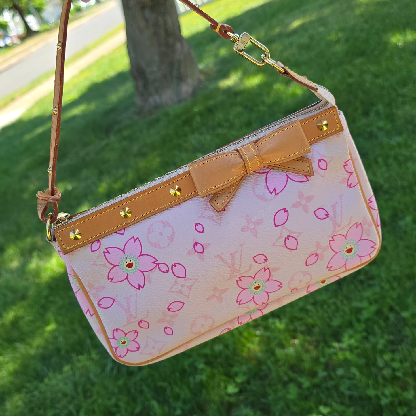 Louis Vuitton Limited Edition Takashi Murakami Cherry Blossom Pochette Sakura Pink