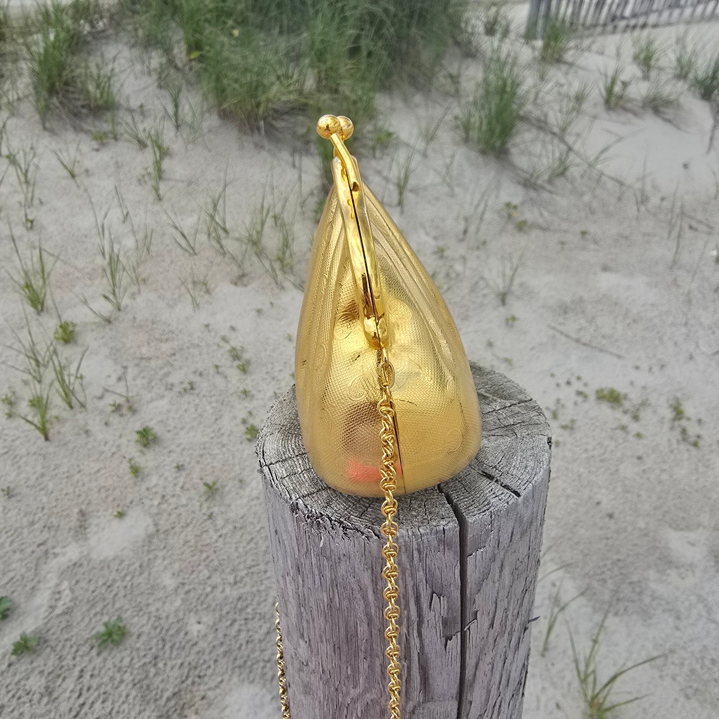 Gucci Seashell GG Kiss Lock Bag
