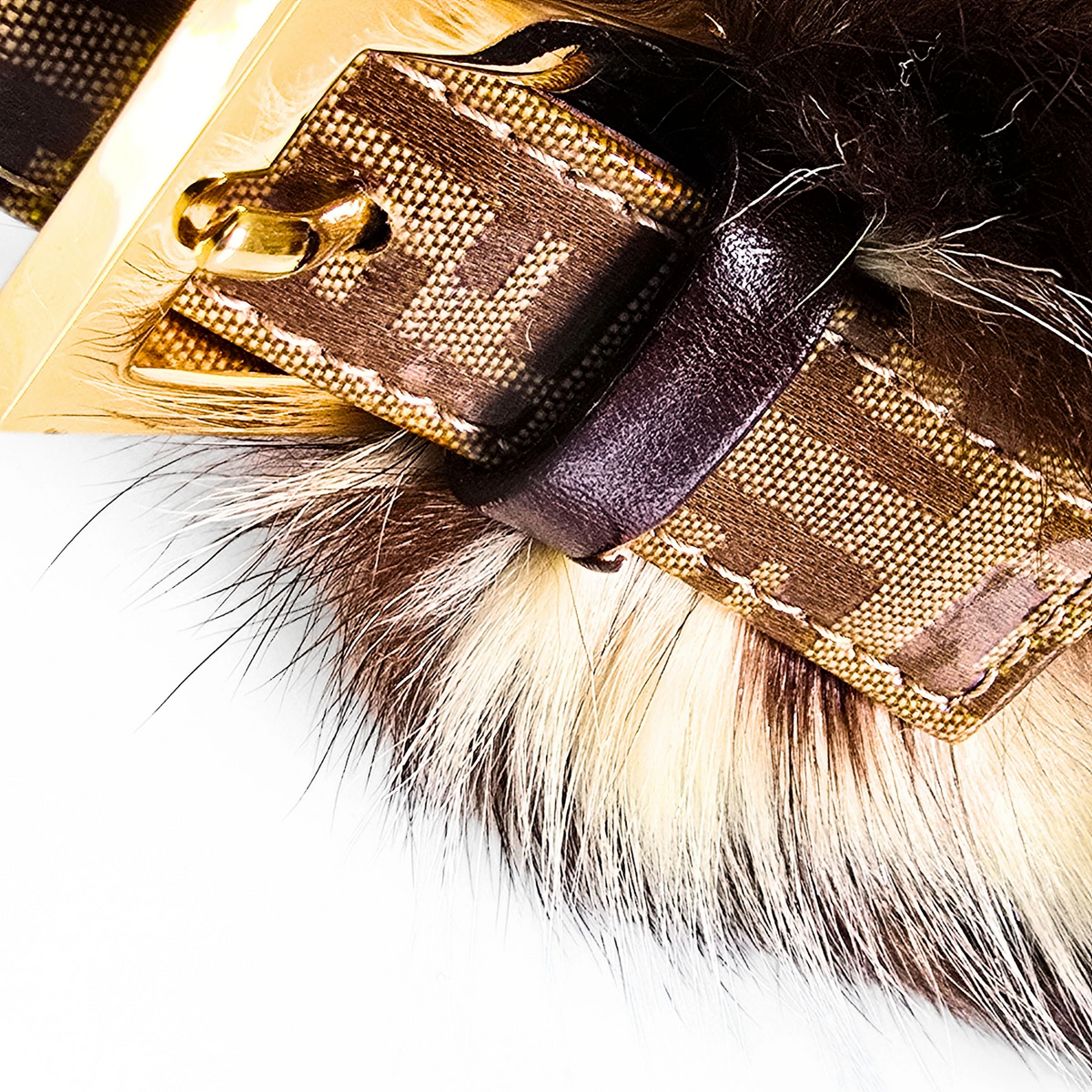 Fendi Baguette Genuine Skunk Fur Zucchino Trim Gold Glitter HW