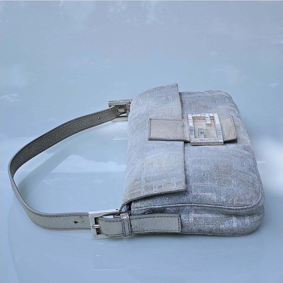 Fendi Baguette in Silver Glitter/Iridescent