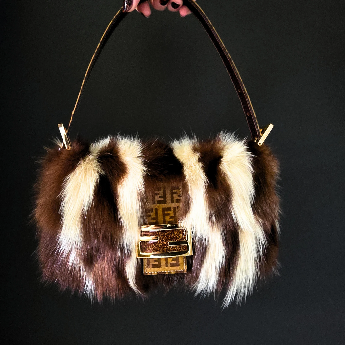 Fendi Baguette Genuine Skunk Fur Zucchino Trim Gold Glitter HW
