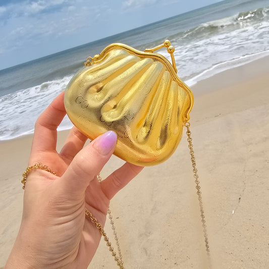 Gucci Seashell GG Kiss Lock Bag
